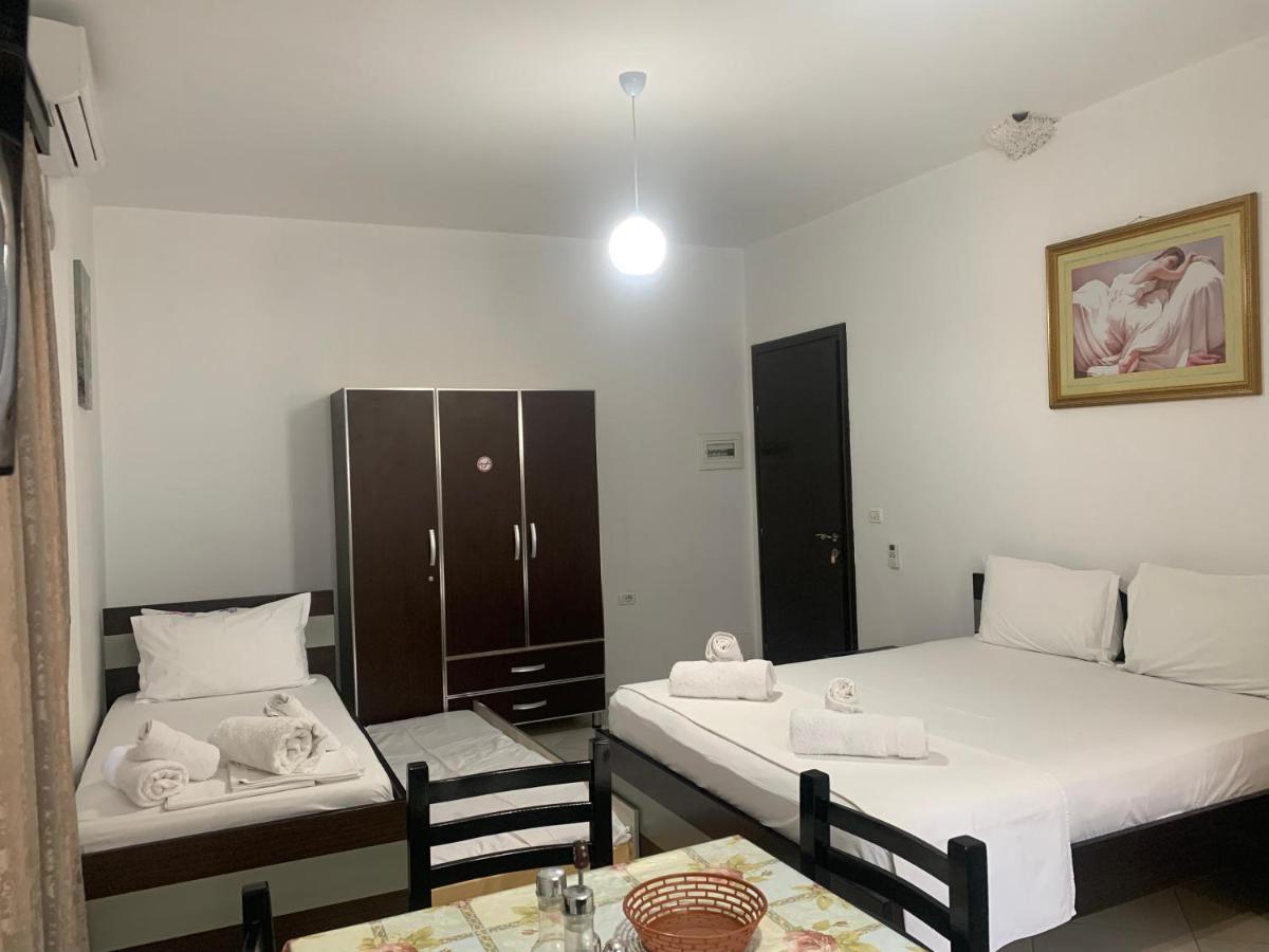 Guesthouse Jasmine 卡萨米尔 外观 照片