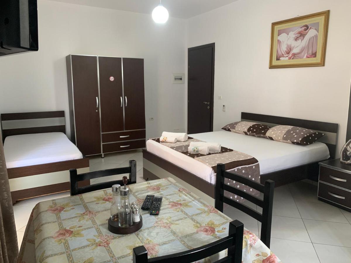 Guesthouse Jasmine 卡萨米尔 外观 照片